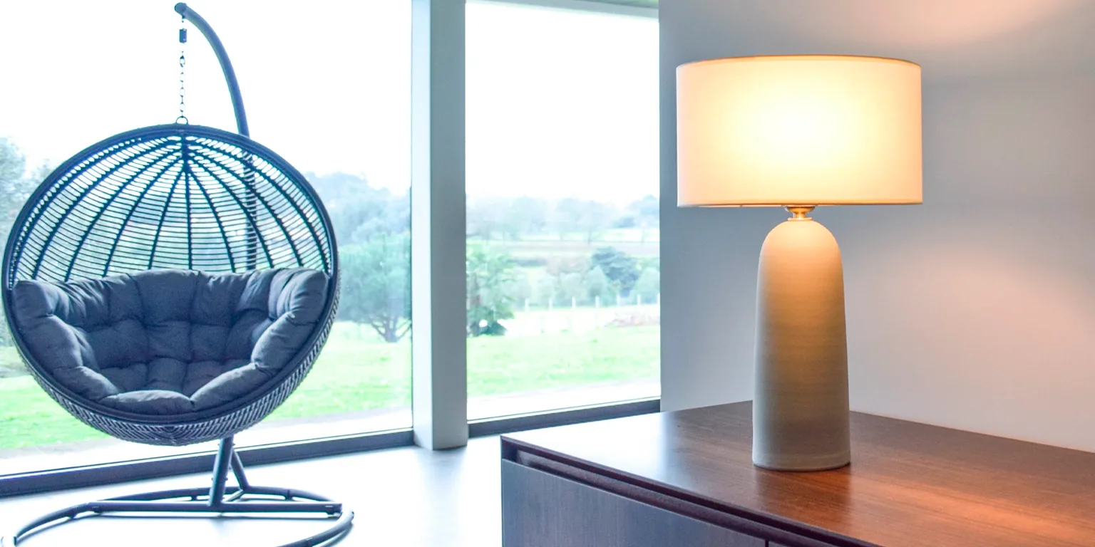 Candeeiros Feitos à Mão – Iluminação Sustentável para o Teu Lar